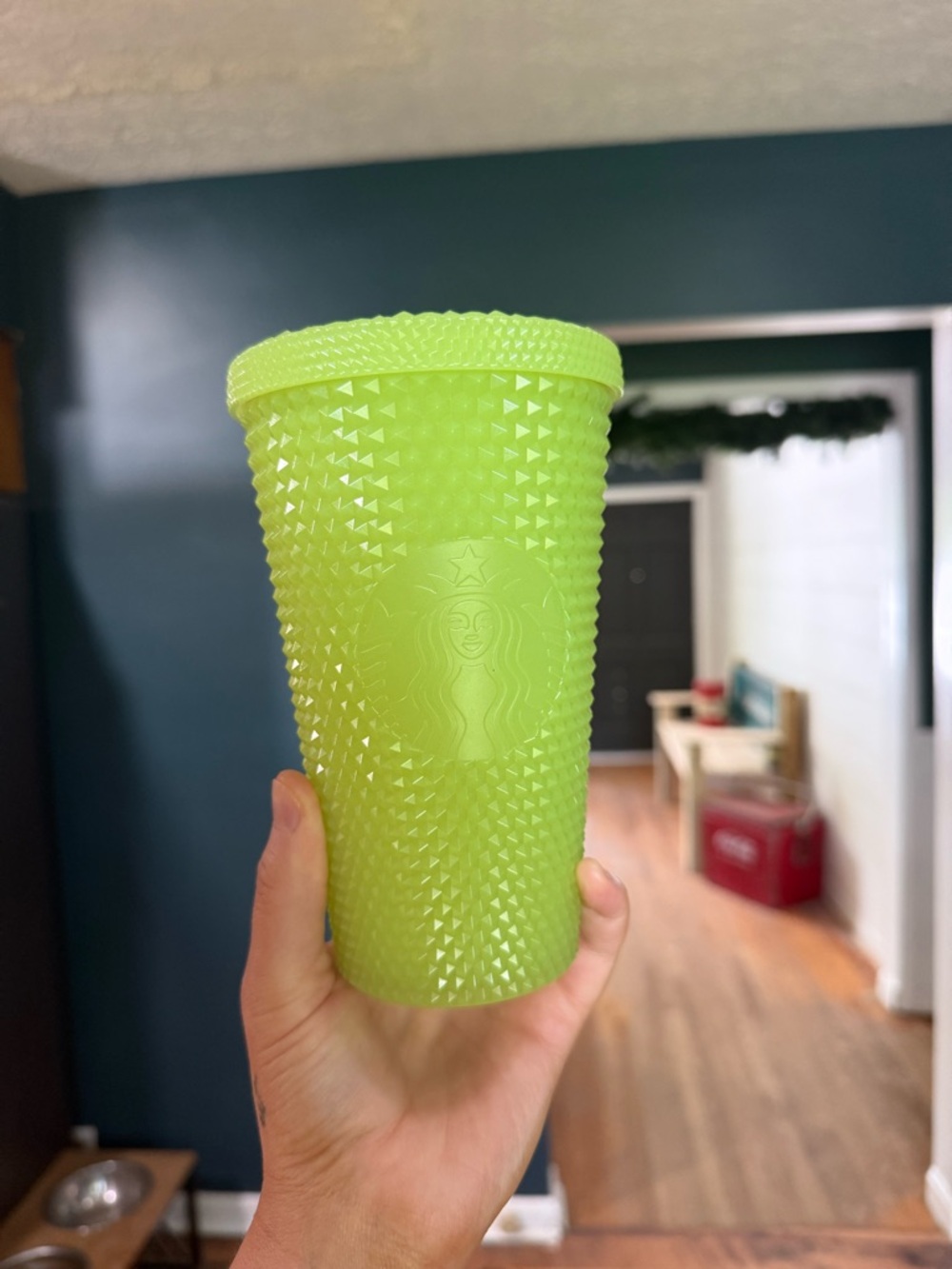 Starbucks glow in the dark Neon Green Studded Cold Cup with Lid